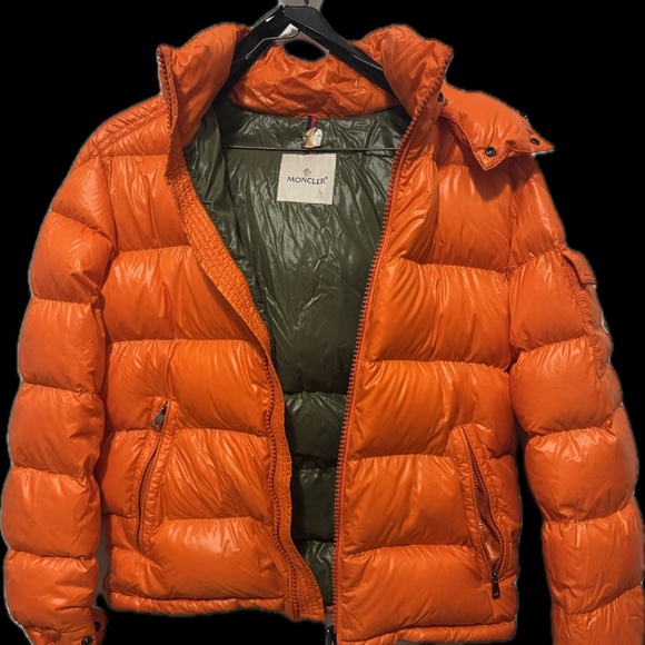 Moncler Maya Short Down Jacket - Picture 2 of 6